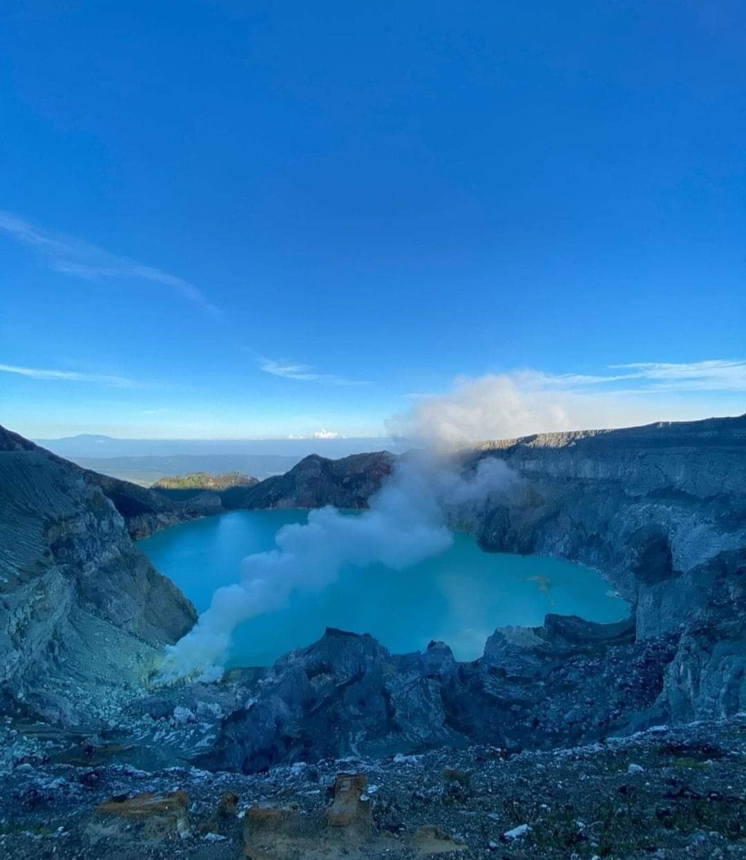 Pendakian Gunung Ijen Kembali Dibuka, Simak Aturan Baru yang Wajib Dipatuhi!