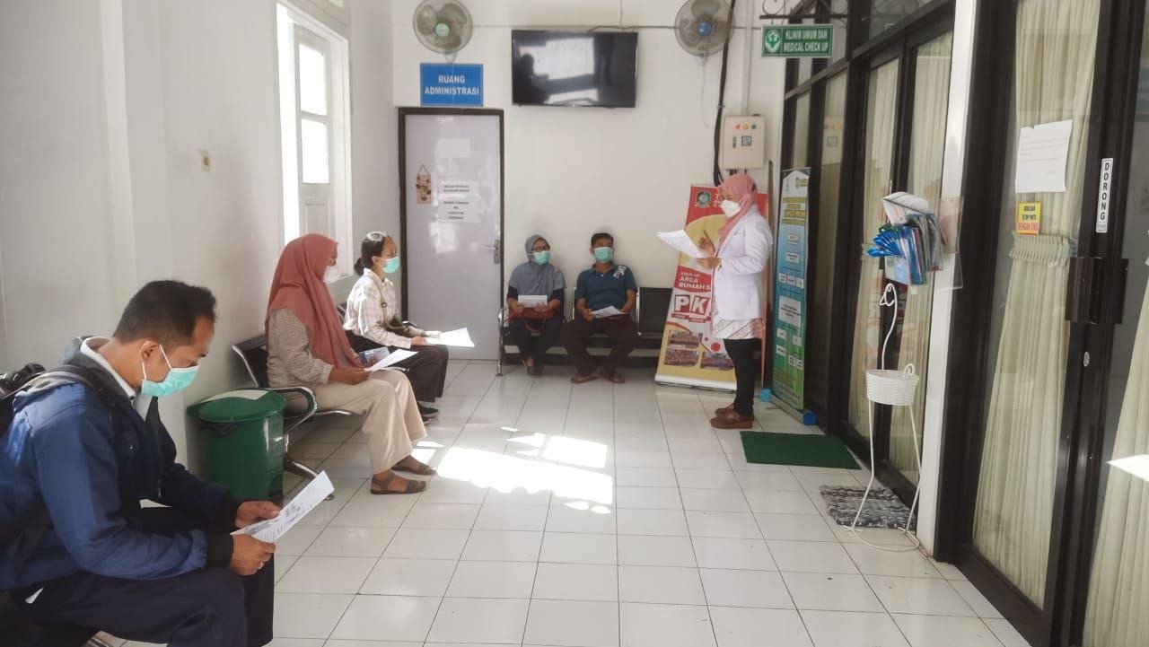 RSUD Blambangan Berikan Panduan Hidup Sehat untuk ODHA