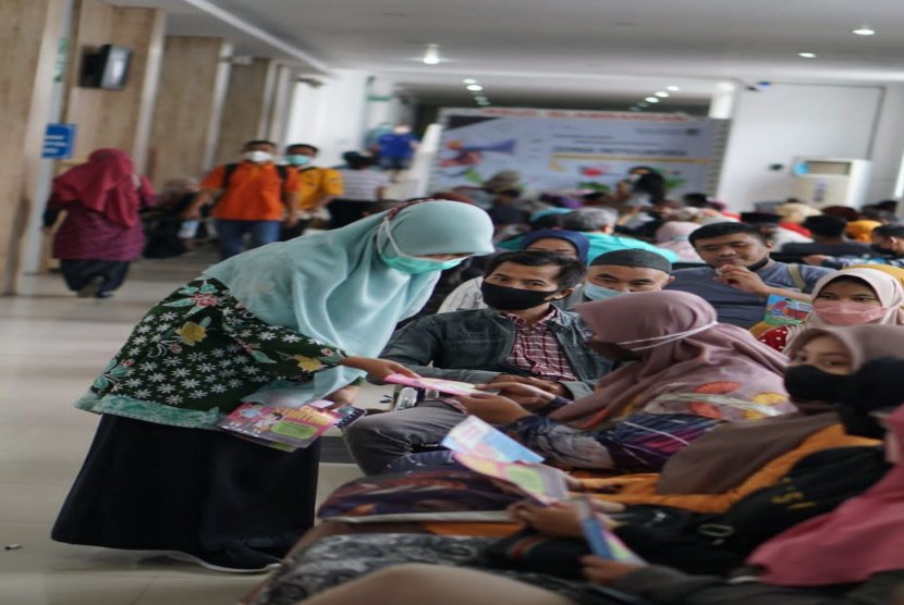 RSUD Blambangan Edukasi Masyarakat tentang Pentingnya Isi Piringku Cegah Stunting