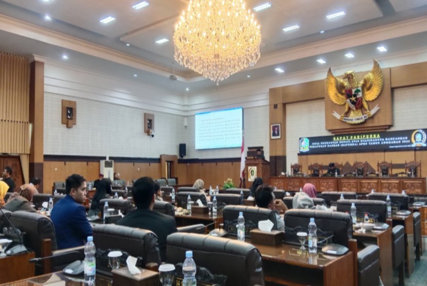 Fraksi PDI Perjuangan: Eksekutif Ajak Seluruh Stakeholder untuk Capai Target Pembangunan